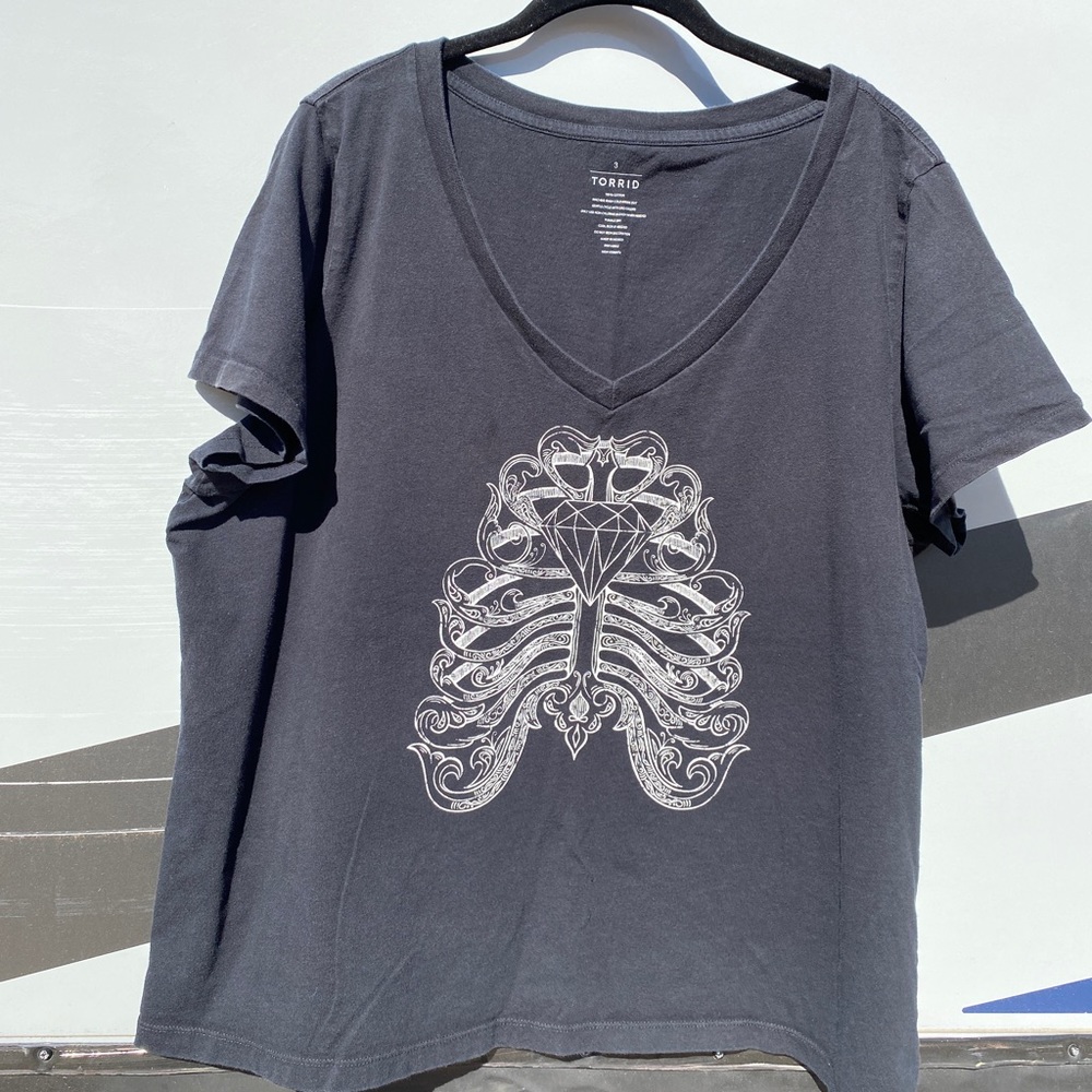Black t-shirt Torrid Size 3
